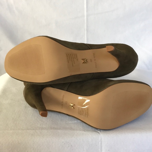 NIB Victoria’s Secret Lace Up Stiletto Boots - Picture 5 of 8